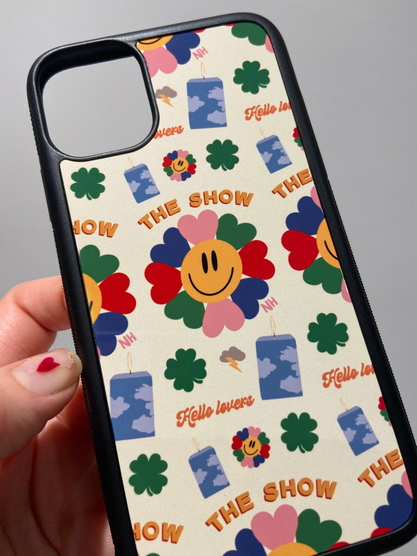 The Show tour phone case. Niall