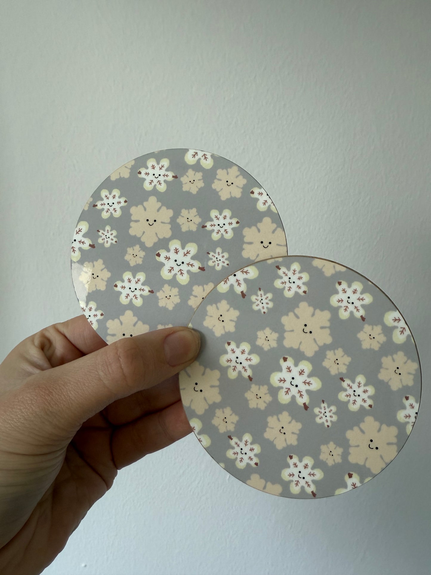 Christmas coaster. Snowflakes. Round. Set of 2. Collectibles. Cuddly toy